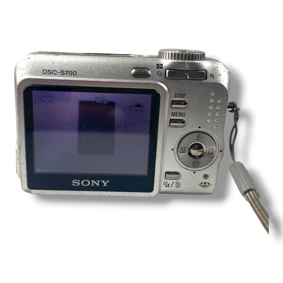 Sony Cyber-Shot DSC-S700 7.2MP Digital Camera SILVER TESTED Works READ - Image 3 of 4