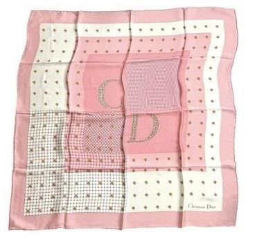 Foulard Christian Dior 75 cm 29" carré soie fleur rose
