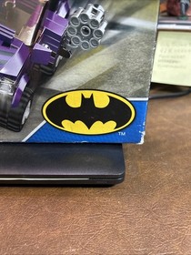 LEGO DC Comics Super Heroes: Batmobile and the Two-Face Chase (6864) NISB