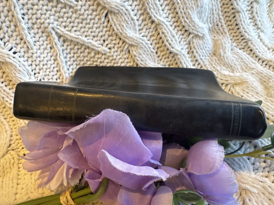 Vintage New English-Korean Medical Dictionary Soomoonsa 1969 Korea Bilingual HC - Image 3 of 4