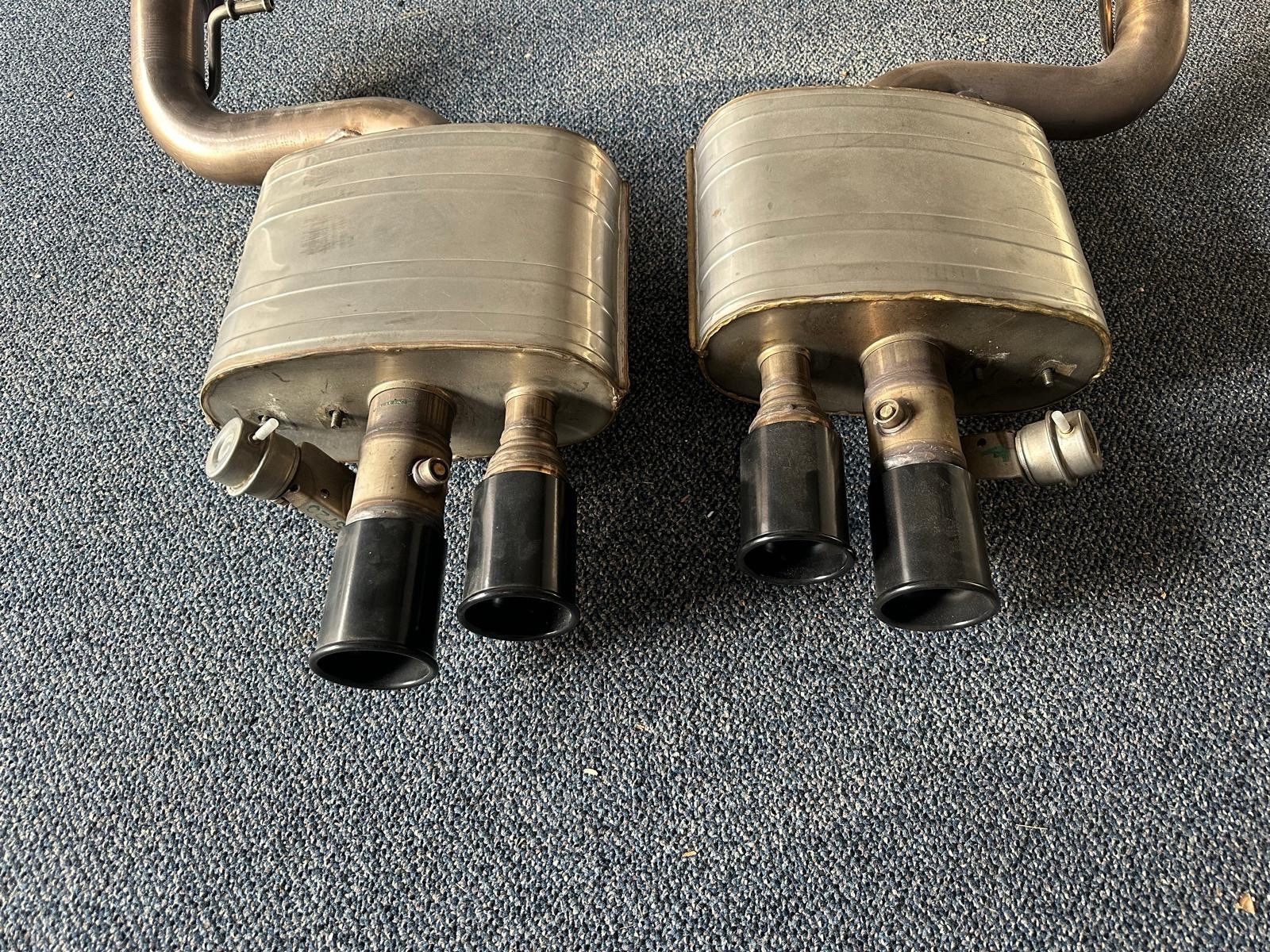 Ferrari 599 GTB or GT0 Muffler - Black Tip. OEM