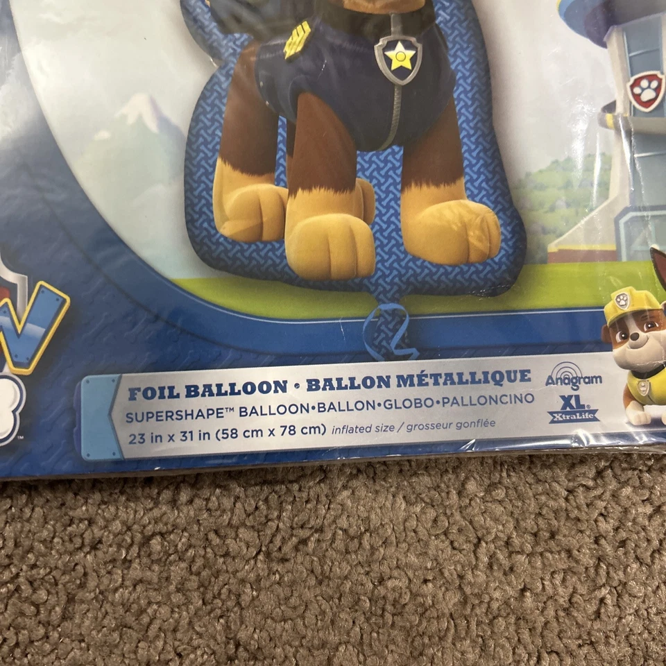 Globo de aluminio Paw Patrols Chase 23 x 31 pulgadas Foto 2 de 3