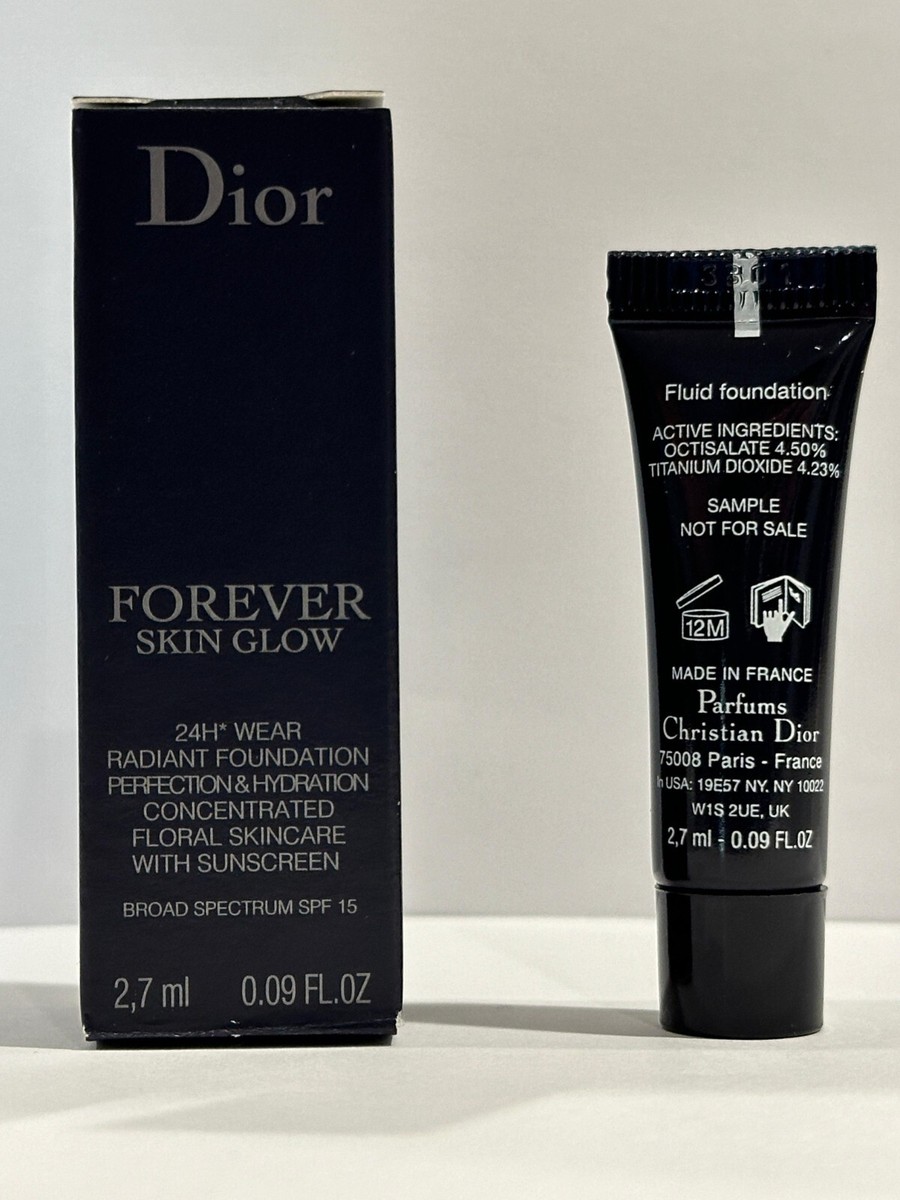 Dior Forever Skin Glow 24H Wear Radiant Foundation 3N 2.7ml