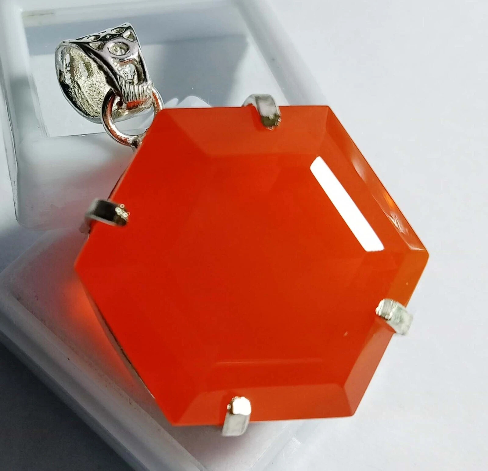Orange Opal Hexagon Cut 81-82 Ct Loose Gemstone Pendant Locket Certified