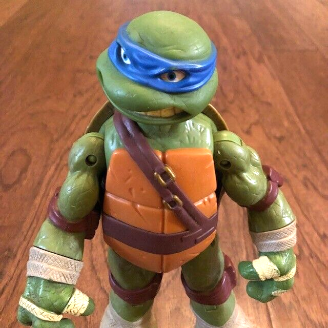 Teenage Mutant Ninja Turtles XL 11