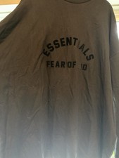 ESSENTIALS Fear Of God size Large Brand New w Tags