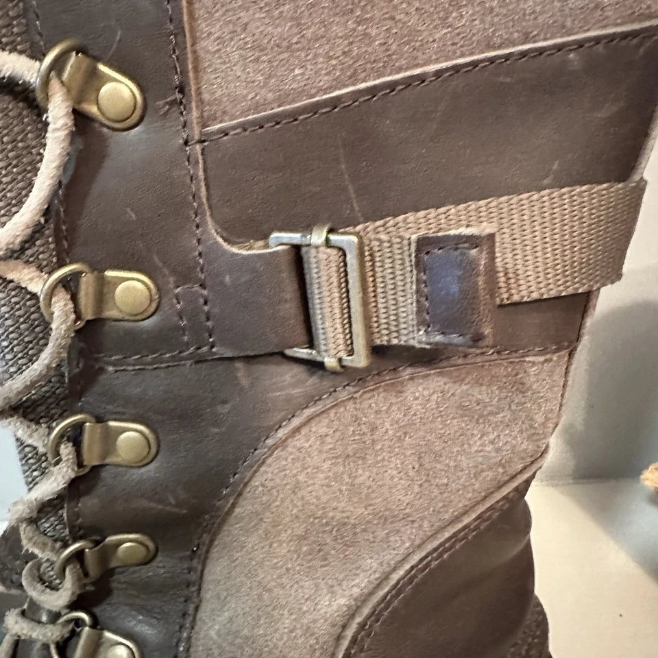 Botas de cuero impermeables con cordones altas Sorel Conquest Carly para mujer talla 7 Foto 4 de 4