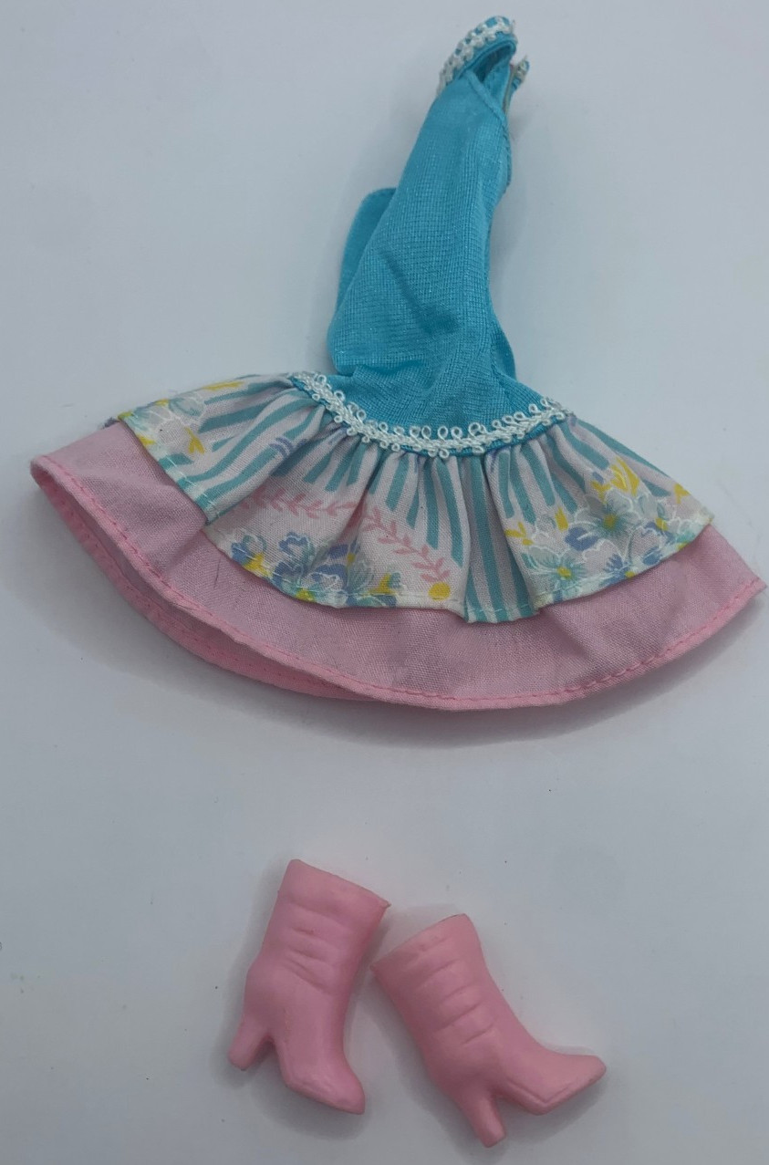 Vintage Barbie Fashion Pack Outfit Clothing Pastel Floral Blue Layer Dress Shoes