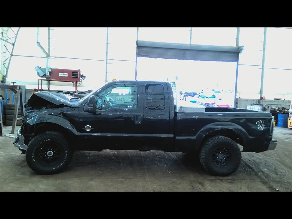 Guantera F250SD 2011 6841281 Foto 3 de 4