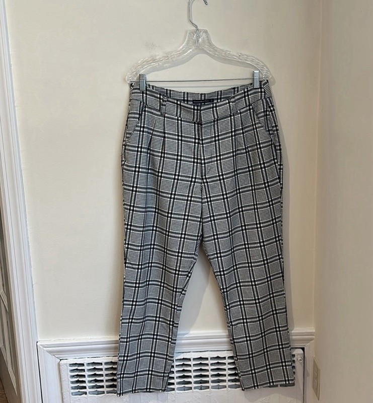 Abercrombie & Fitch Women’s Black and White Trouser Pants Size L