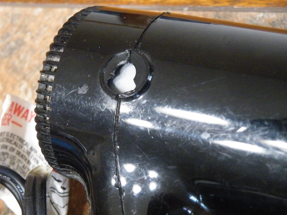 USADO SIN GANCHO Secador de Pelo Compacto Braun Super Volume 1200W Modelo No. 4583 ENVÍO GRATUITO Foto 3 de 4