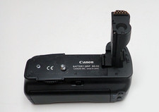 CANON BG-E2 Battery Grip - for 20D, 30D Digital Canon Cameras - see more info.