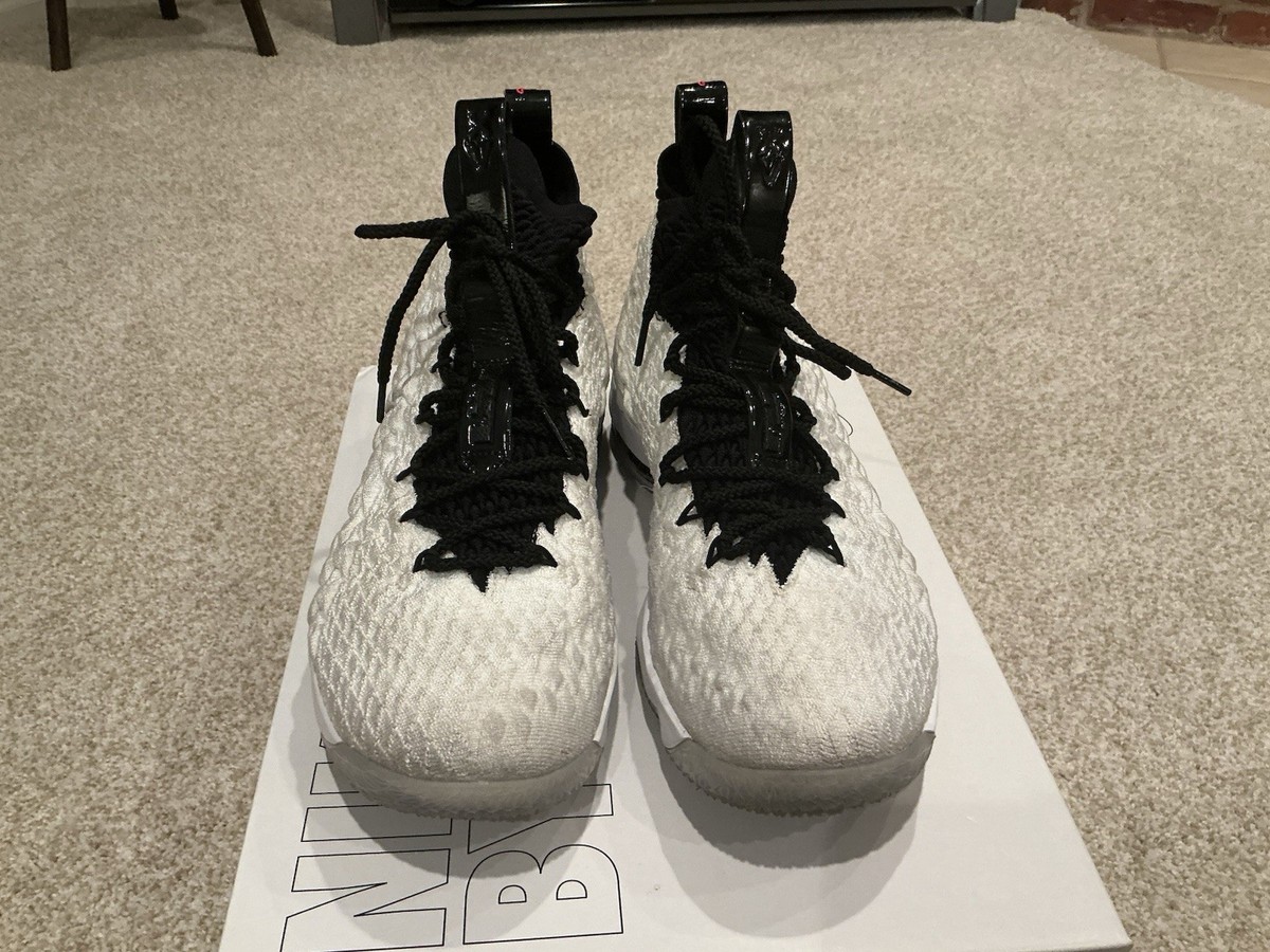 Nike LeBron 15’s Graffiti Men\'s White and Black High-Top Athletic Shoes Nike LeBron 15 Graffiti for Sale | Authenticity Guaranteed  main image 4