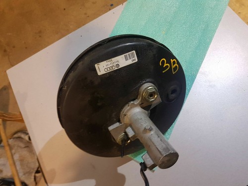 VW Passat 3B 1.6 74Kw Bremskraftverstärker 8D0612105F