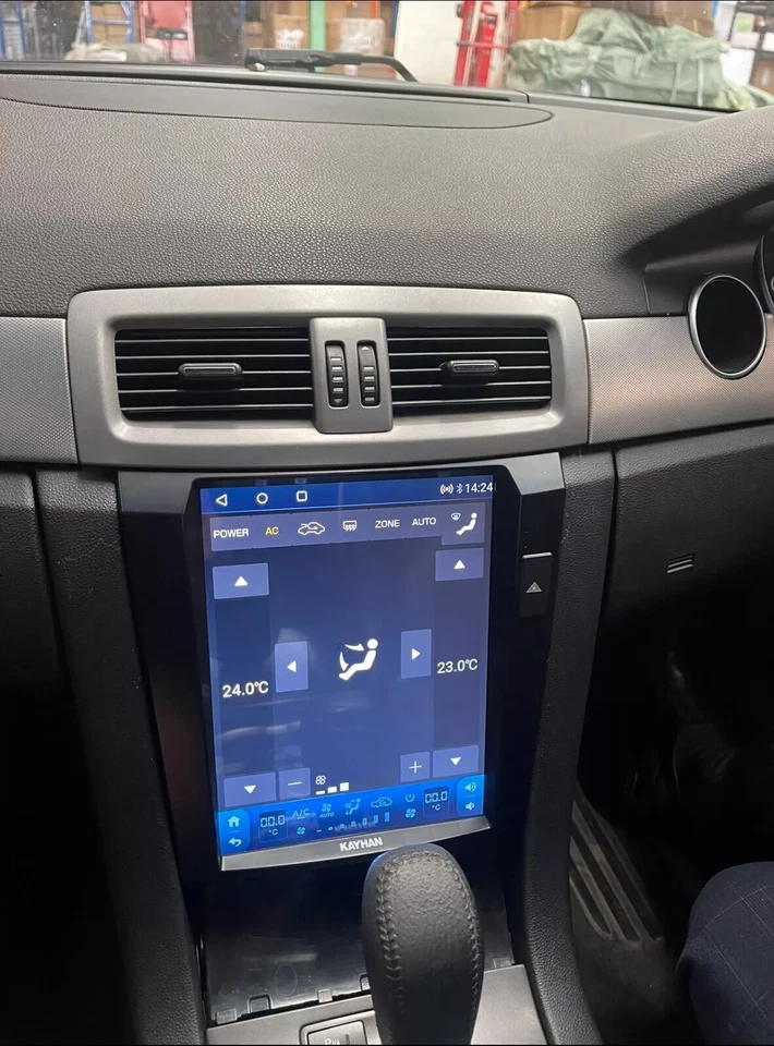 Car Stereo with SatNav +GPS — Holden Commodore VE Series 1 | Version 6 | 11 Inch - image 2 of 4