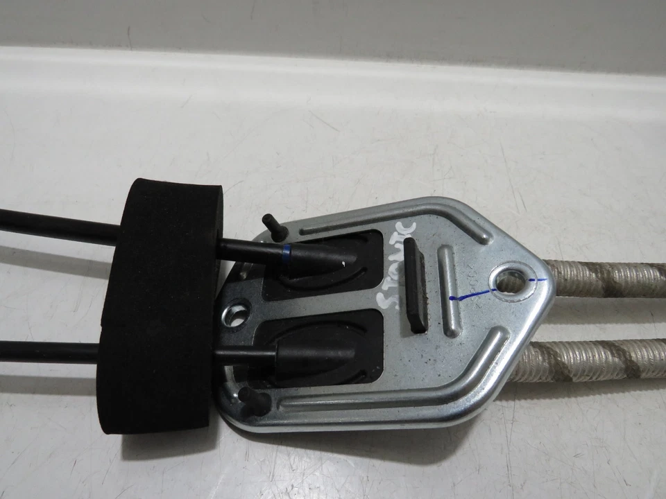 KIA STONIC 2017-20 6 SPEED MANUAL GEAR LINKAGE CABLES (1.0l 12v Petrol) S6642 - Image 4 of 4