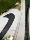 Foto 10 di 12