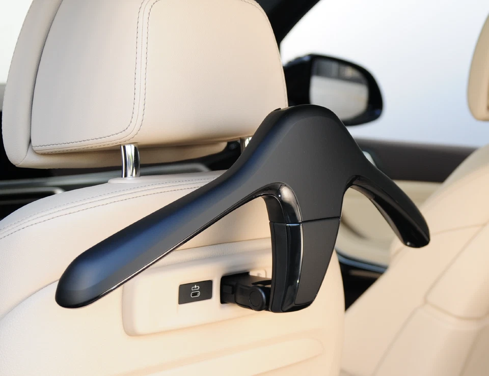 Original BMW Kleiderbügel für Rücksitz mit Ausstattung Travel Comfort SA 4FL - Bild 1 von 2
