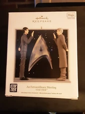 Hallmark Keepsake Ornament STAR TREK An Extraordinary Meeting