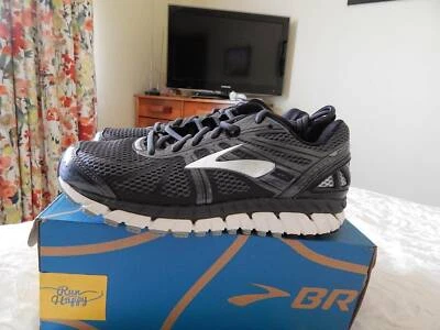 brooks beast size 8