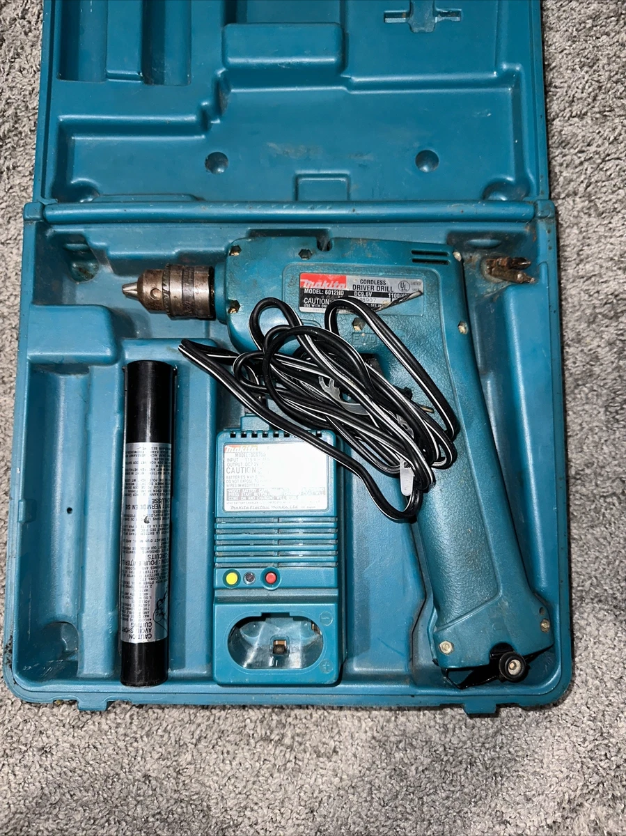 Vintage Makita 9.6V Cordless Driver Drill 6012HD With Battery AS