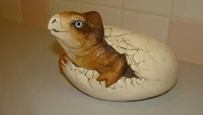 Windstone Pena '86 Baby Dinosaur Hatching from Egg Figurine 6.2" x 3.7" & 4.3"T