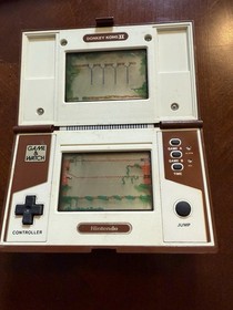 Nintendo Donkey Kong II Multi-Screen Game and Watch 1983 JR55