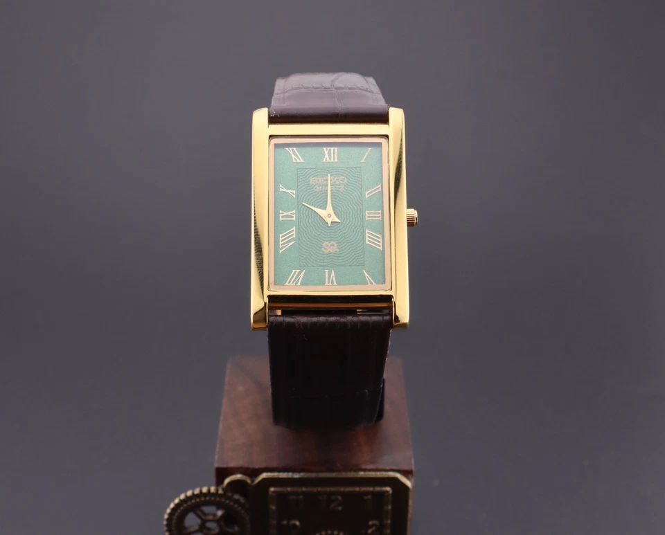 Reloj de pulsera vintage Seiko de cuarzo delgado con esfera verde para caballeros - ENVÍO GRATUITO Foto 4 de 4
