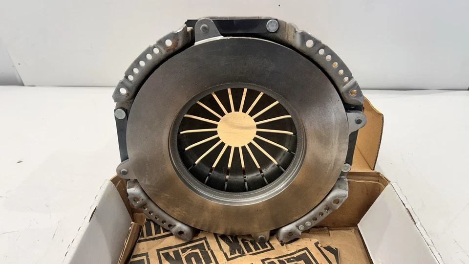 Kit de embrague de transmisión LuK 07-910 - transmisión de 5 velocidades Ford F-250 HD F-350 1987-97 Foto 3 de 4