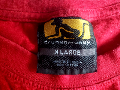 Vintage 1996 DRUNK MUNKY Mens XL Red T-Shirt Multicolor Graphic