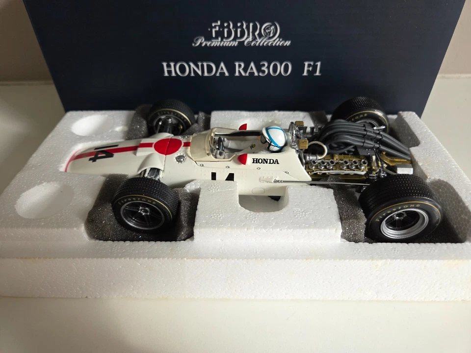 Ebbro 1/20 Honda RA300 J. Surtees - #14 Winner Italian Gp 1967 - Immagine 3 di 4
