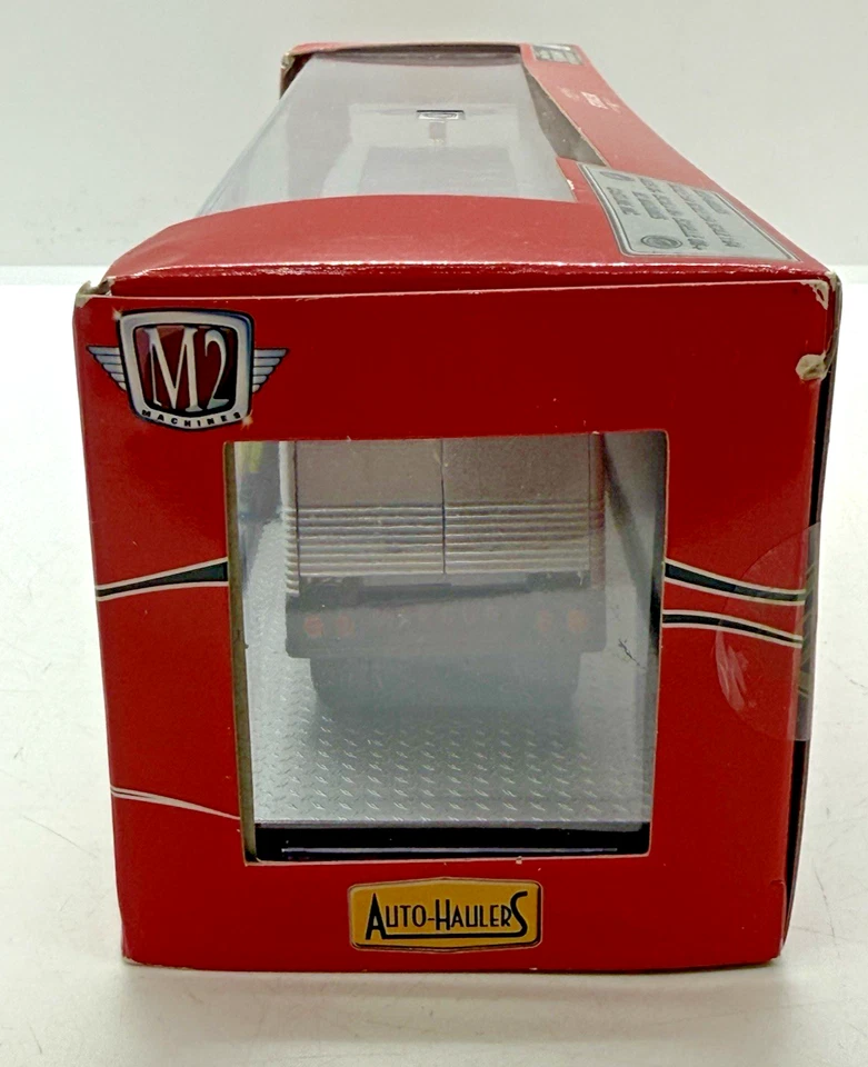 Transportadores automáticos M2 Machines 1956 Mercury COE M-600 y 1949 personalizados The Big Van-O-Rama Foto 2 de 4