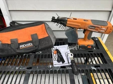 Ridgid model R8660 screw gun cordless with two batteries and charger