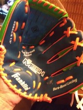Franklin Mesh Tek T-Ball Model 22812 9.5" Blue Orange Green Right Hand Throw