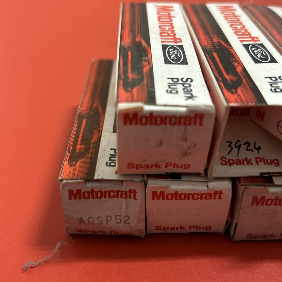 NOS Motorcraft Spark Plug AGSP52 (Pack of 9) - Image 3 of 3