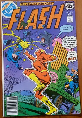 The Flash #272 - F+ - 1979 - DC Comics - Flash vs the Clown!  