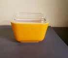 VINTAGE PYREX REFRIGERATOR DISH #501 ORANGE WITH LID