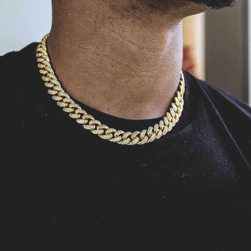 10Ct Simulated Diamond Crystals Choker 