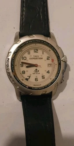 VTG Timex  Expedition alarm Watch All White Variant Sega dream cast. New battery
