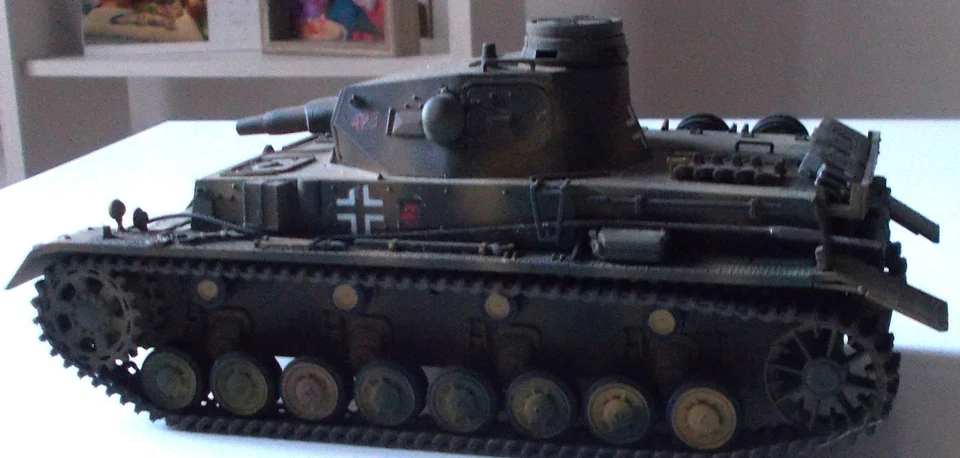 GERMAN PANZER  IV  AUSF D 1/35 PLASTICA COSTRUITO DA  KIT NO POLITOYS, MERCURY - Immagine 4 di 4