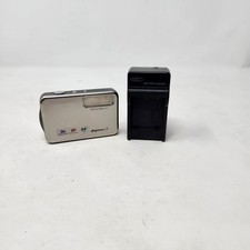 Samsung Digimax I5 5.0 MP Digital Camera Gold Tested Working W Charger