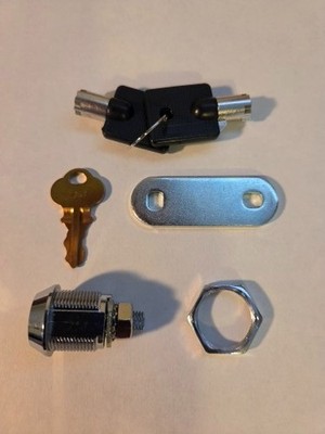 IGT Slot Machine, DOOR LOCK with Keys, Cam and Reset Key
