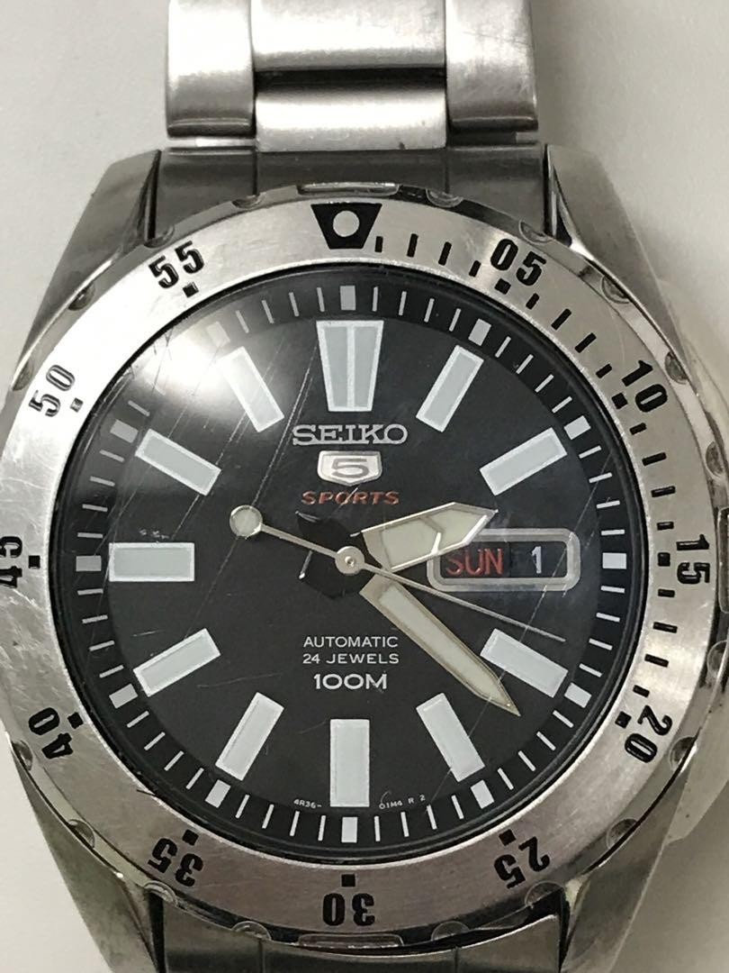 Seiko 5 腕時計　100m防水　箱付き Amazon.co.jp: [セイコー] SEIKO 5 SPORTS 腕時計 自動巻き 100M