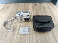 Nikon Digital Camera Coolpix 3100 3.2MP + Memory Card & Case