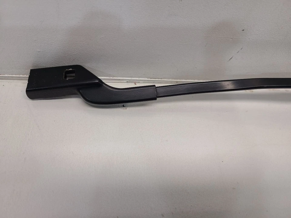 Chevrolet Trax LT 2017 brazo limpiaparabrisas izquierdo para conductores Foto 2 de 4