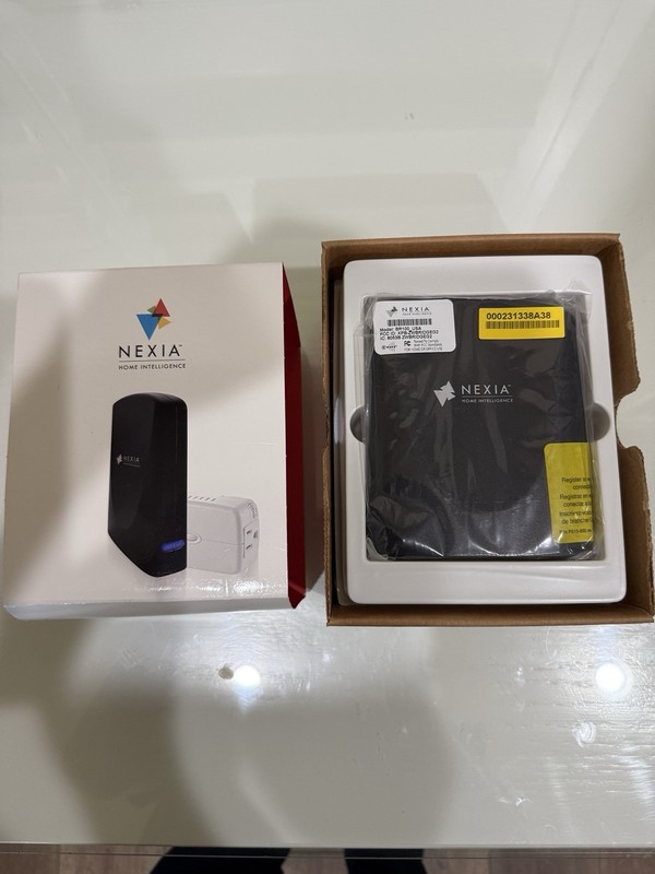 Nexia Home Intelligence Bridge BR100 Z-Wave Smart Home Hub Wired