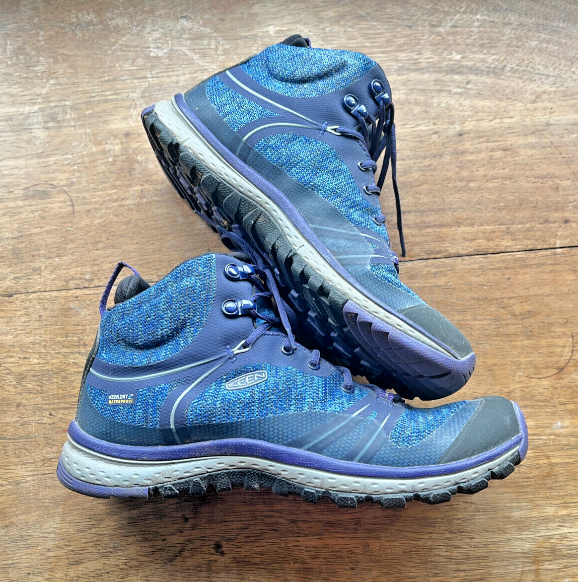 Scarpone da trekking Keen donna Terradora taglia 7 impermeabile scarpa media viola blu nero