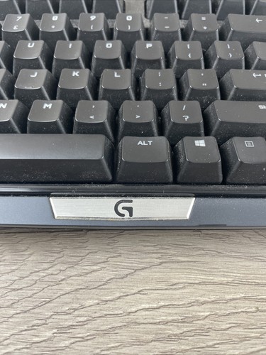 Logitech G710 Blue Mechanical Gaming Keyboard with Blue Switches - Picture 3 of 7