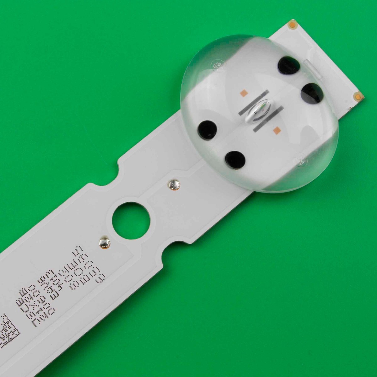 Kit Bande LED Rétroéclairage Pour TV 65 Pouces - 5 Bandes, 715 Mm, 9 LED Par Bande, Aluminium, Pour Modèles LG 65UM/UN Série