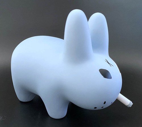 Frank Kozik SIGNED Kidrobot 10" GID Blue Labbit INSC AUTOGRAPHED New Glow Pride - Picture 5 of 5